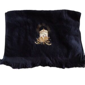 Elegant Blue and Gold Embroidered Hand Towel